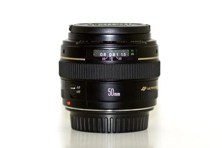 Canon EF 50mm f/1.4 USM