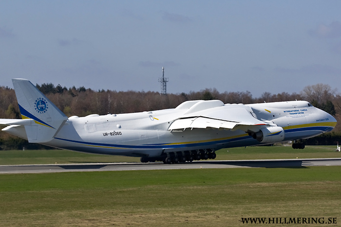 Antonov An-225 Mriya